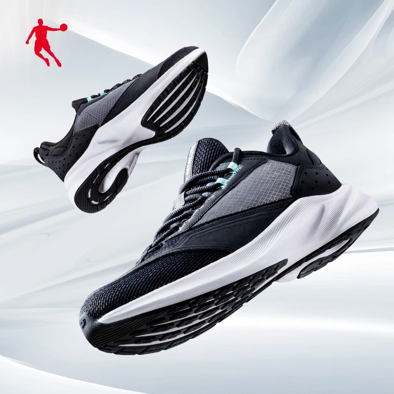 中国乔丹正品运动鞋秋季新款网面透气跑鞋轻便软底男鞋休闲慢跑鞋