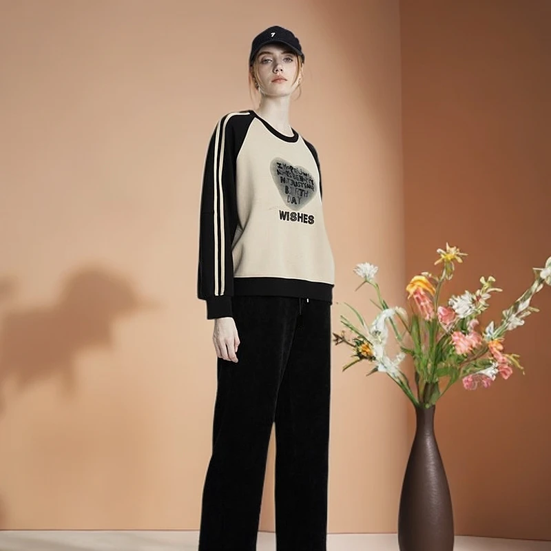 【水淼】8882春秋宽松舒适时尚卫衣大码女装