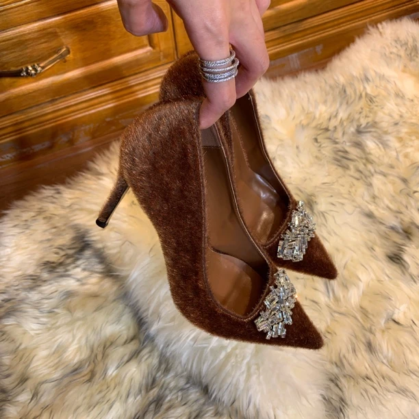 毛毛高跟鞋女秋冬2024年新款细跟尖头水钻小众单鞋轻奢名媛高级