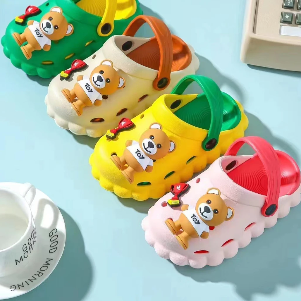 【儿童洞洞鞋】防滑洞洞鞋221立体图案卡通软底好材质可爱小熊