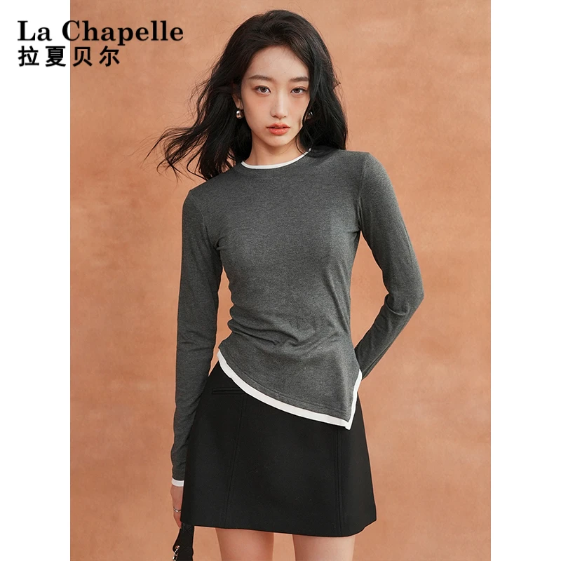 【拉夏贝尔】假两件拼接长袖T恤女春秋不规则显瘦撞色内搭打底衫