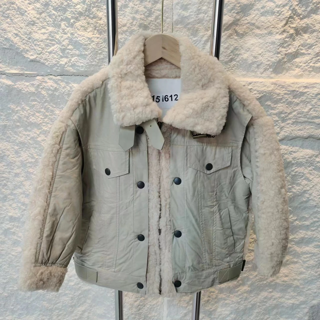 【链接9065】米色羊羔毛外套