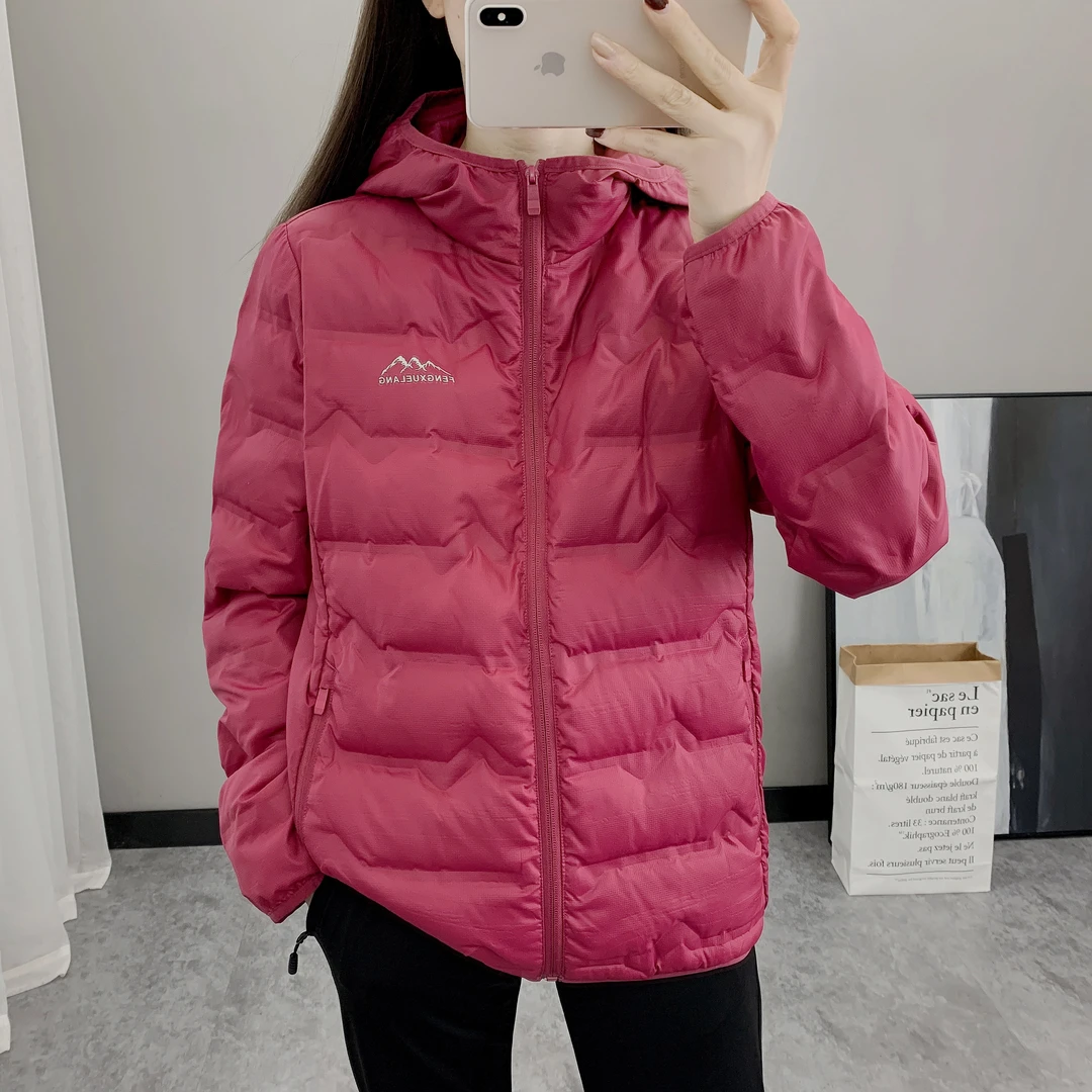 冬季新款男女户外运动防风保暖轻薄连帽羽绒服休闲情侣外套加厚秋