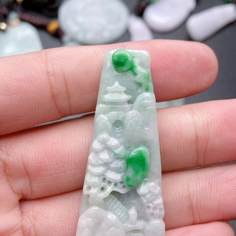 【闪购商品】翡翠颈饰未镶嵌热****家