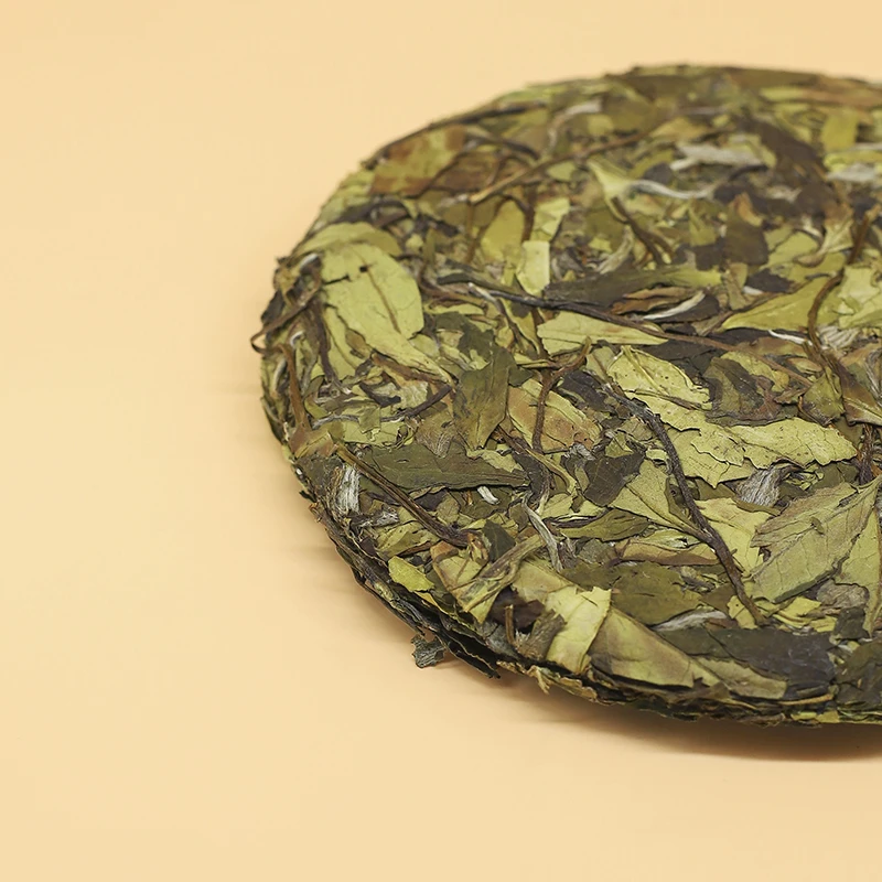 东苑贡茶 整箱48饼 2024年高山区春茶千金白寿眉