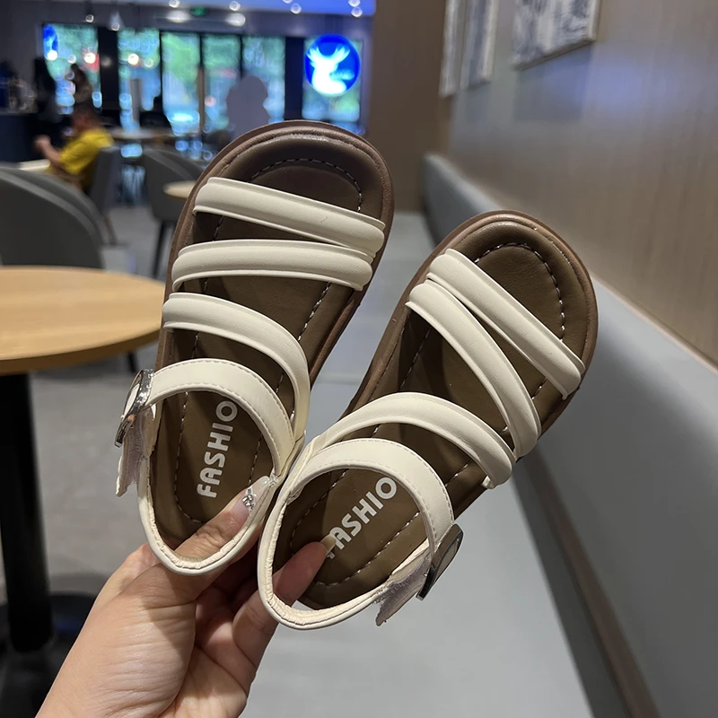 2024夏季新款儿童凉鞋女童凉鞋百搭露趾英伦风公主凉鞋软底