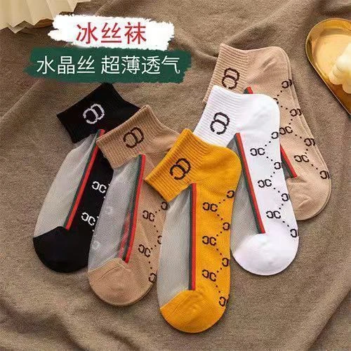 INS卡丝水晶字母CC女短袜夏季薄款高端透气时尚百搭新款女士袜子