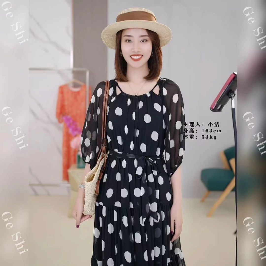 [漫茵专属] 原创设计23010新款茶歇法式气质女神范海边度假沙滩裙