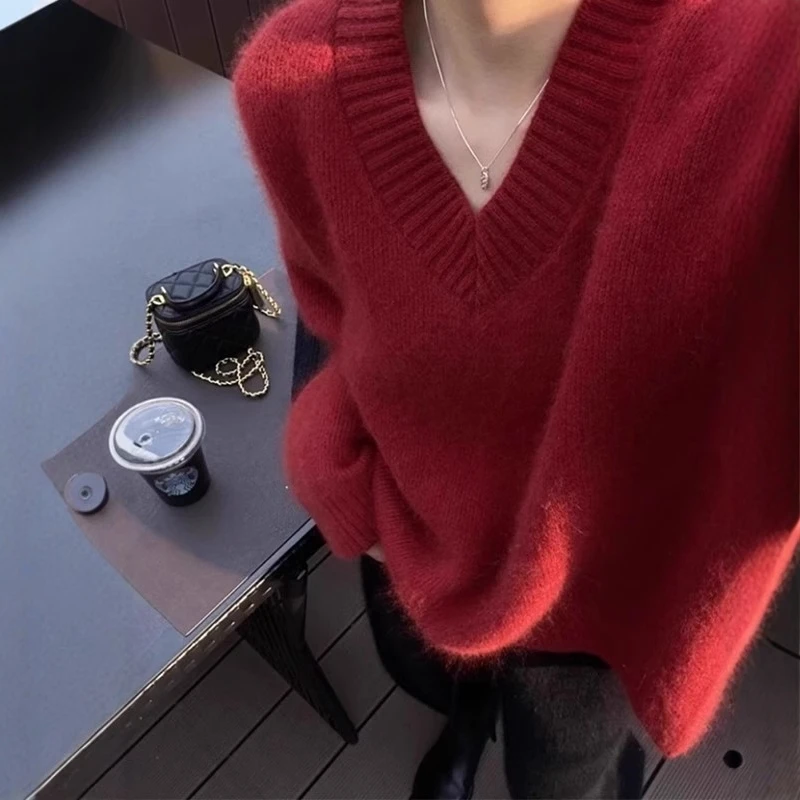 韩系慵懒风v领复古酒红色毛衣女秋冬宽松软糯洋气针织衫圣诞上衣