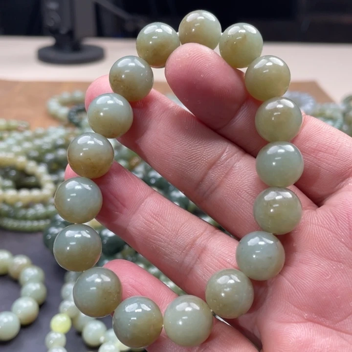 和田玉手链未镶嵌