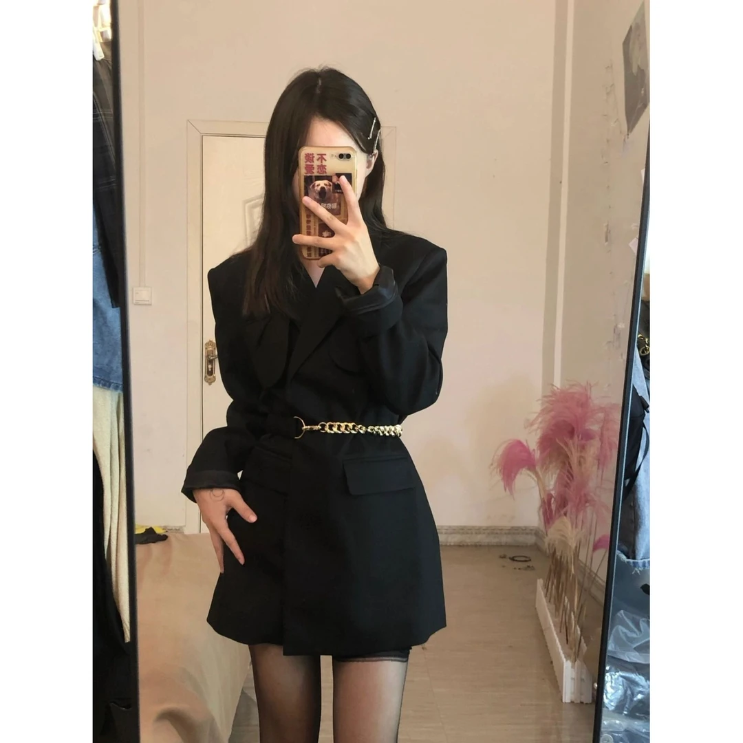 黑色西装外套女设计感小众收腰显瘦2025年春春秋新垫肩长袖小个子