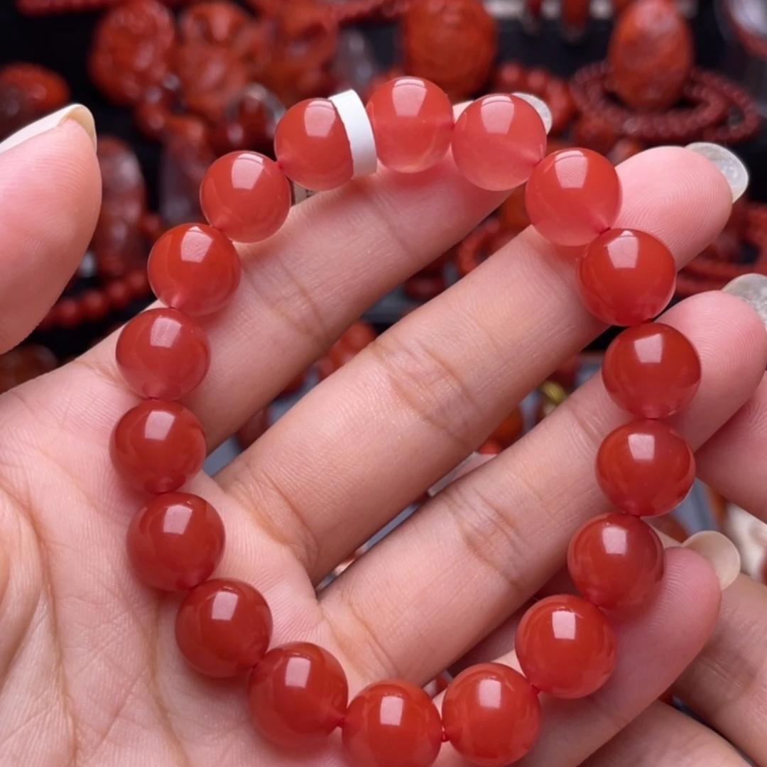 【闪购商品】南红玛瑙高货保山冰红手串未镶嵌清**月
