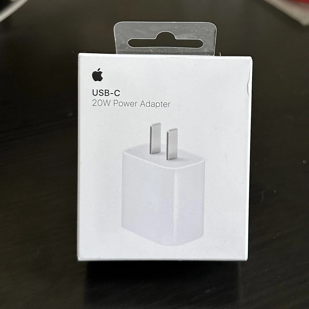 95新  适用于苹果 20w  USB—C电源适配器美版/国行  拆机官方正品