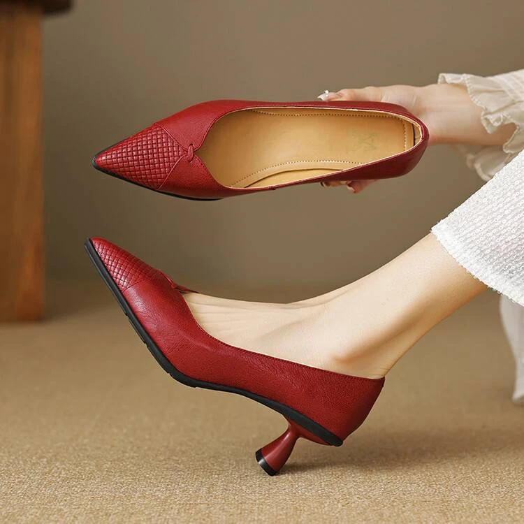 Taze/她泽真皮法式气质尖头运动底单鞋  头层羊皮细跟浅口高跟鞋