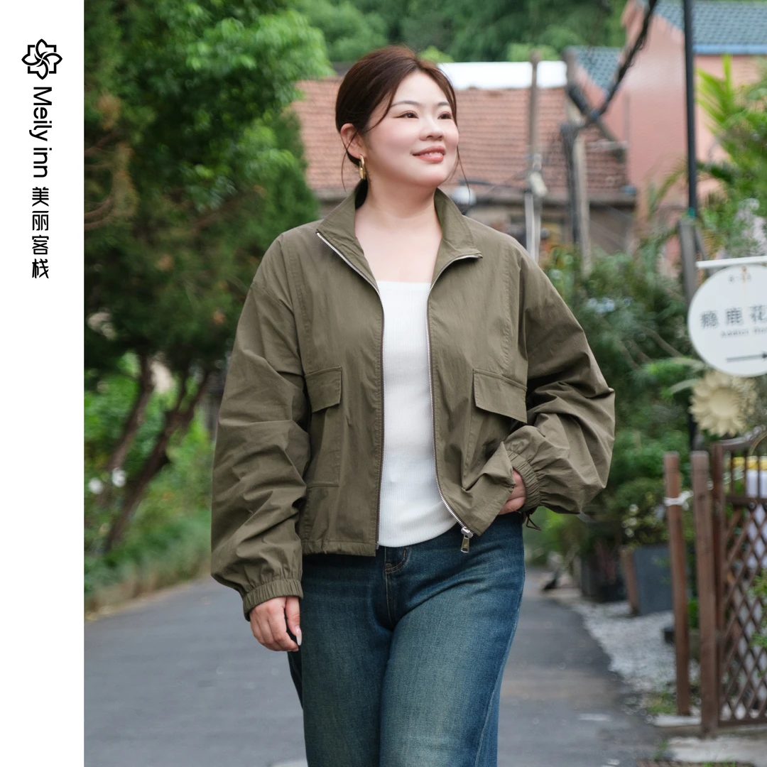【逐山】美丽客栈2025春秋新款工装外套夹克大码女装立领短外套女