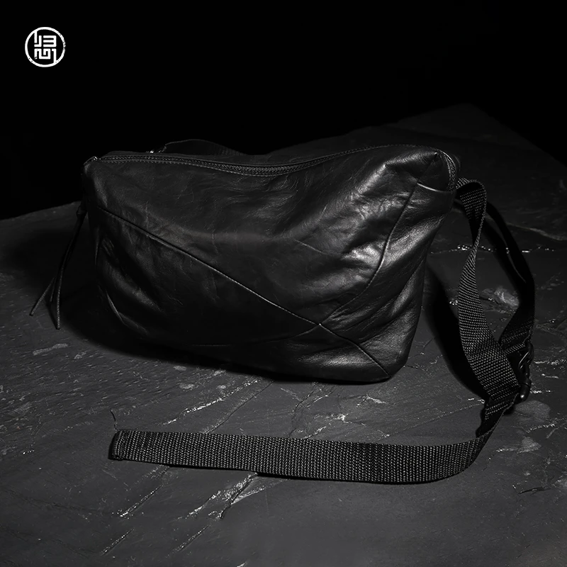 归心原创 男士真皮斜跨胸包时尚潮流休闲包 尺寸：26cm×17cm