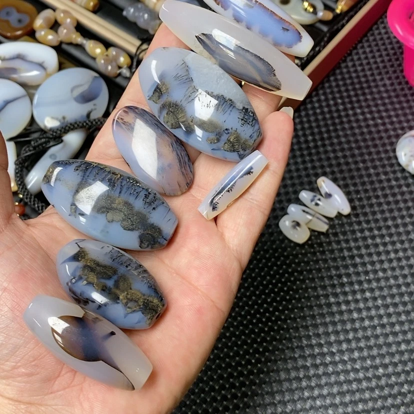 【闪购商品】玛瑙/玉髓颈饰未镶嵌好*