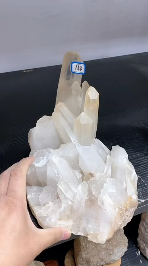 【闪购商品】水晶,未镶嵌168