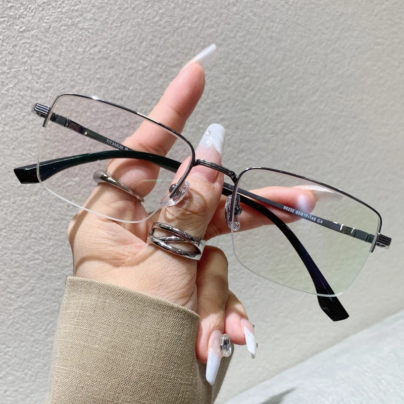 超轻纯钛商务休闲近视眼镜男款眼镜框专业可配度数变色半框平光镜