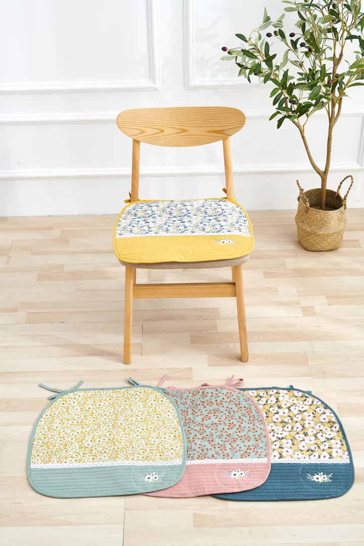 羽宏清新家用特价处理防滑全棉绣花绗缝透气椅子垫学生垫餐椅子垫