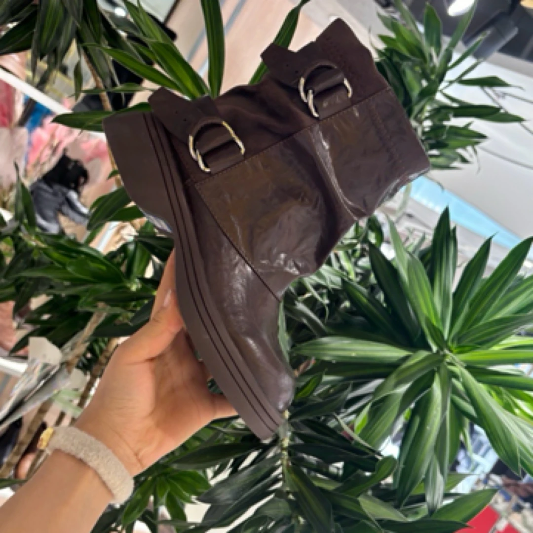 英伦风厚底马丁靴女秋季西部牛仔靴百搭骑士短靴