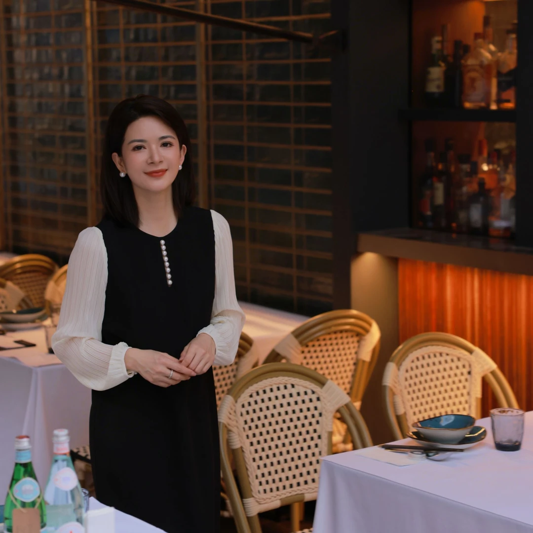 法式香颂 乔其压褶钉珠秋冬气质显瘦连衣裙#081