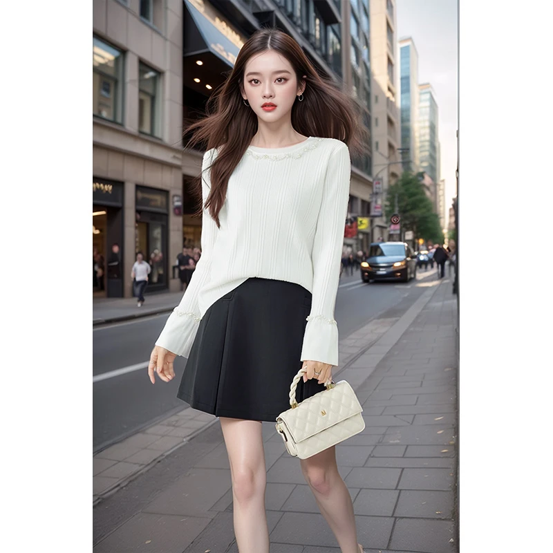 奢姿大码女装2024秋季减龄钉珠喇叭袖时尚针织衫胖妹妹百搭上衣