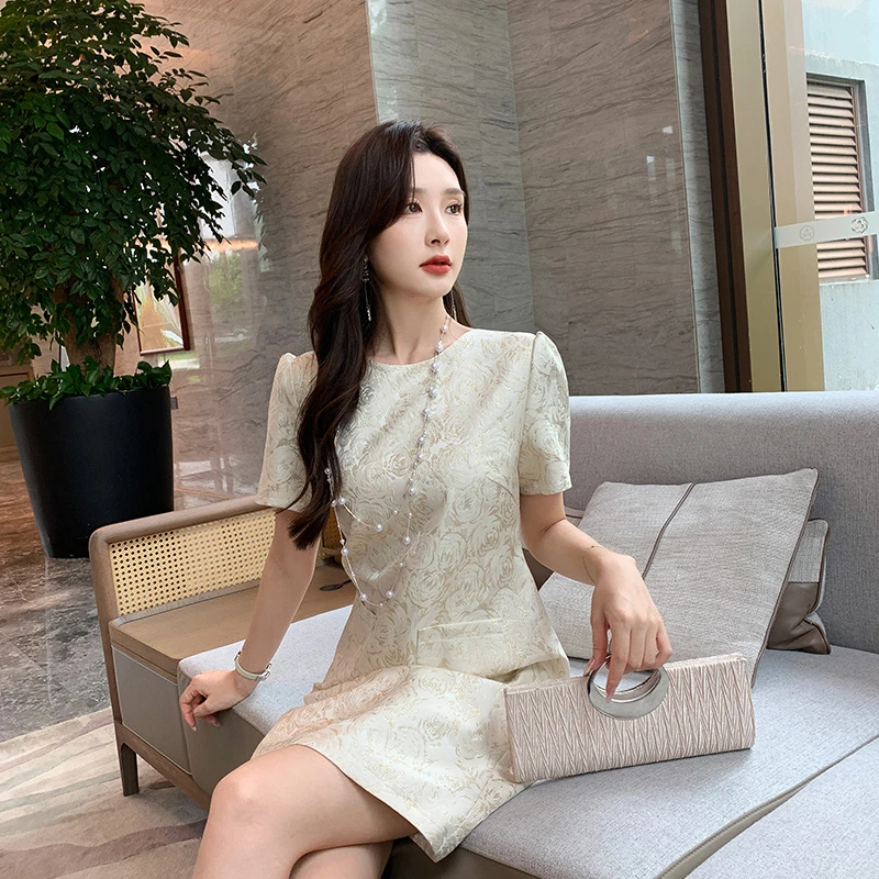 [奢姿轻奢系列]大码女装2025年夏季钉珠时尚裙子胖妹妹提花连衣裙