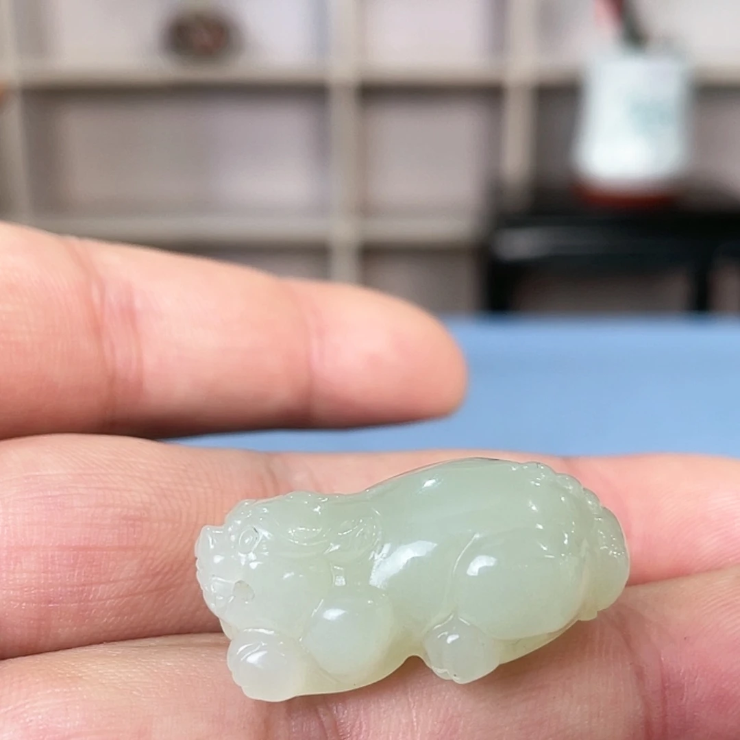 【闪购商品】和田玉车挂未镶嵌1