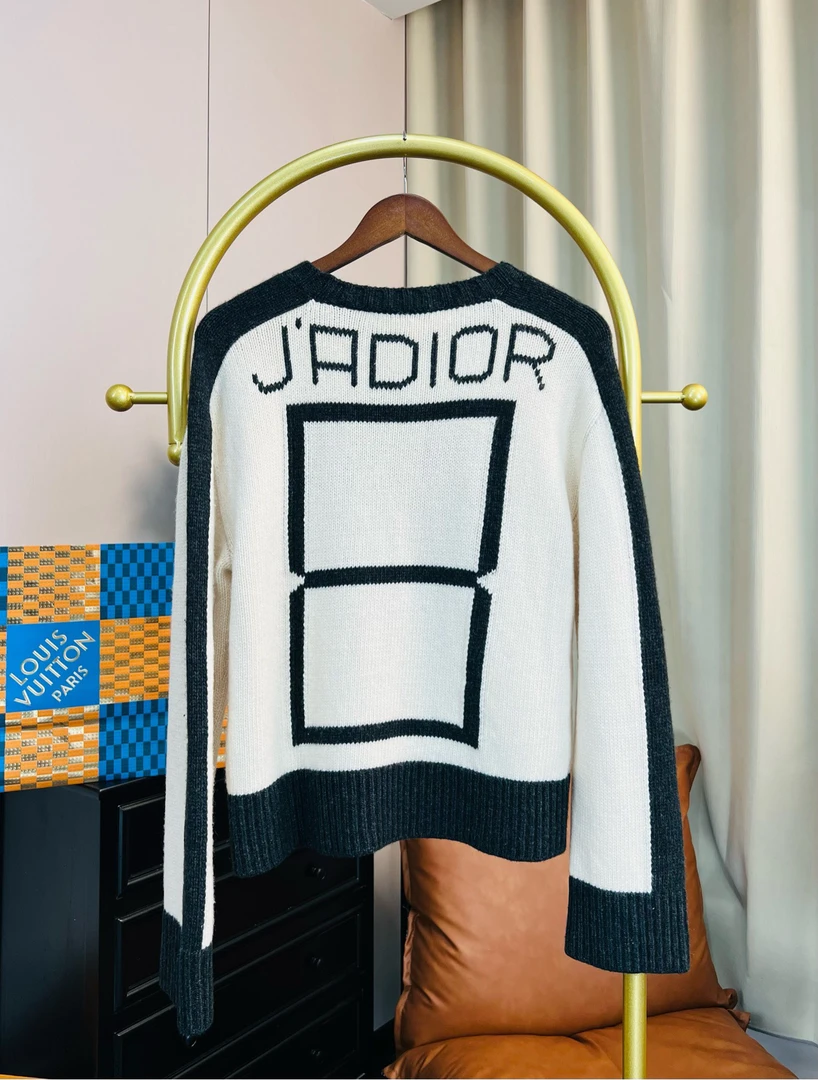 Dior/迪奥 白色标语JADIOR毛衣 38码 99新