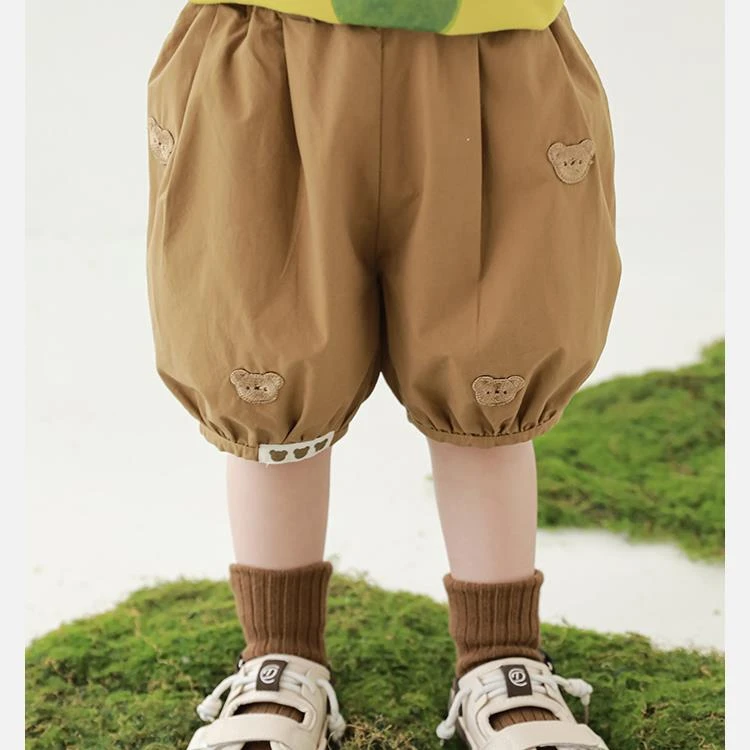 淸  【夏四波男童】印花绣标压褶缤纷“熊”涌休闲舒适系列短裤 N5274