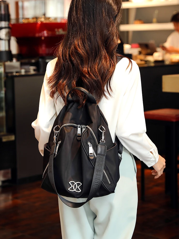 双肩包女2025新款大容量时尚百搭旅行背包书包