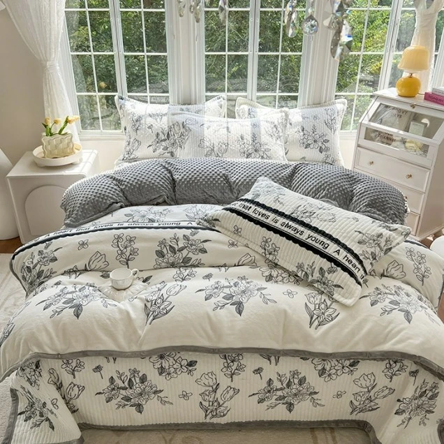 本月家纺 秋冬牛奶绒床盖版加厚三件套四件套 豆豆绒被套床品