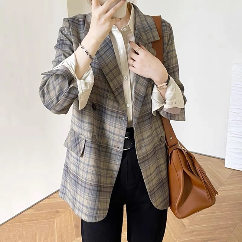 早春季新款复古通勤双排扣宽松格纹上衣西装格子外套气质2510