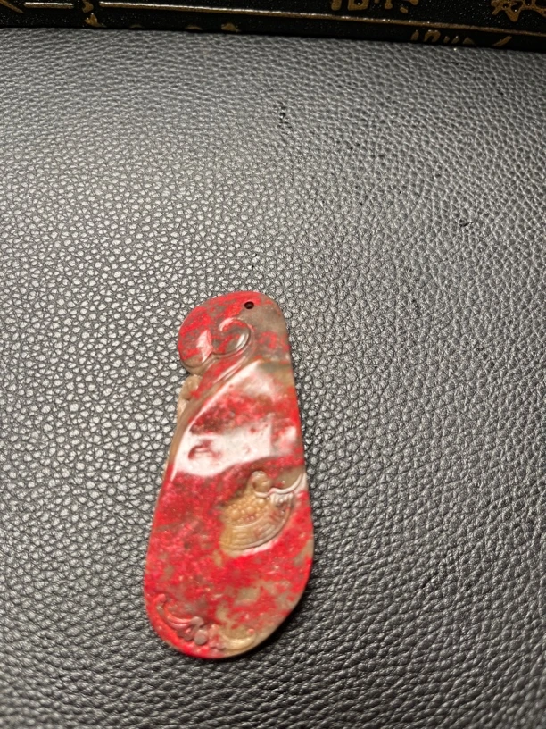昌化鸡血石玉石软地挂件