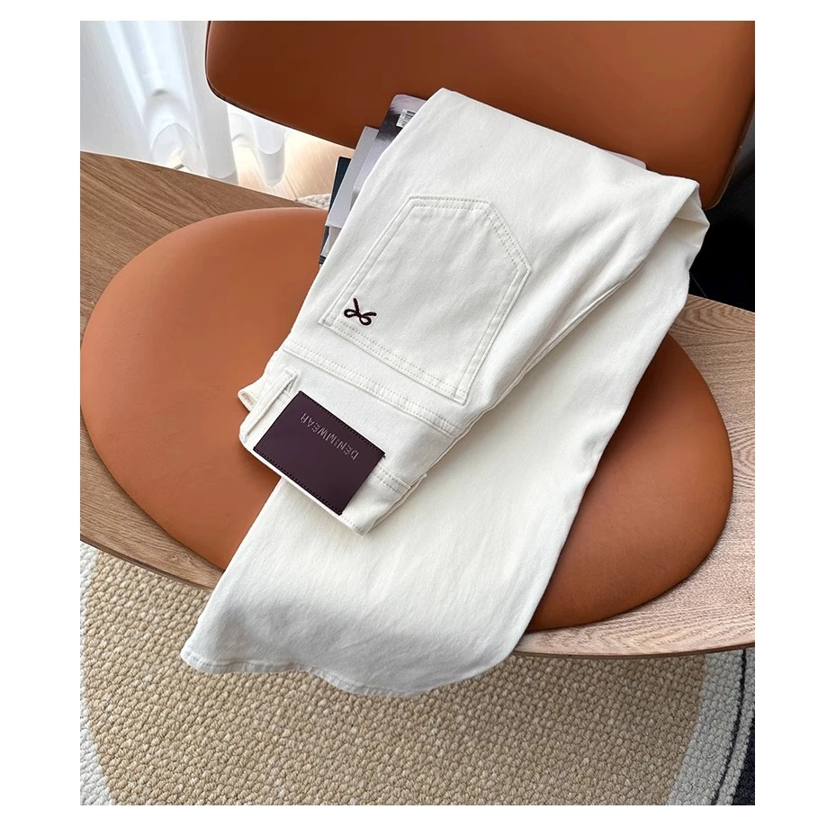 秋季新款口袋刺绣窄版阔腿牛仔裤女梨型身材高腰显瘦宽松直筒长裤