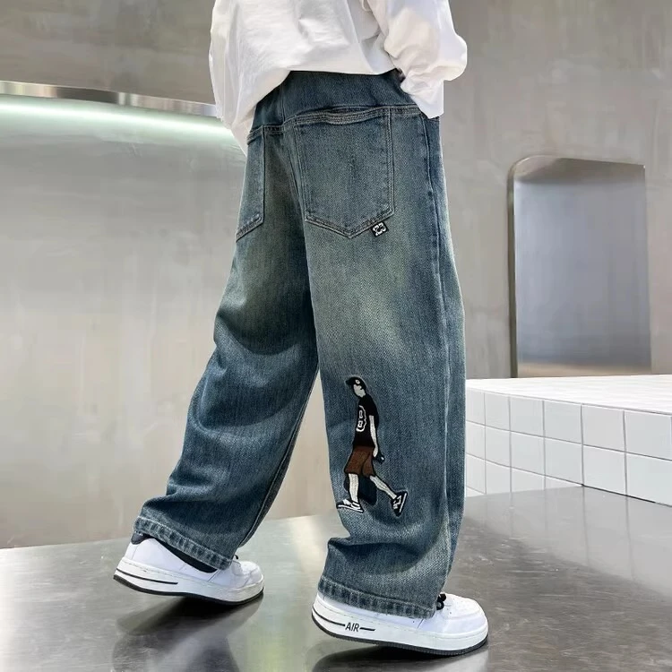男童直筒阔腿牛仔裤2024春秋新款中大儿童休闲时髦长裤男孩宽松潮