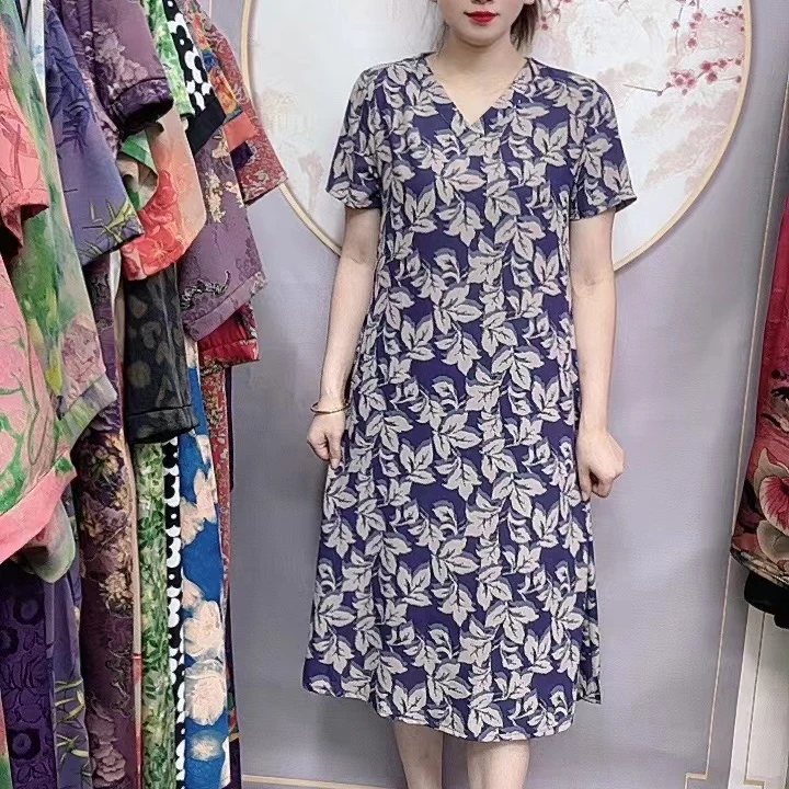 【蓝叶】妈妈装2024夏季清凉宽松连衣裙气质显瘦中老年名字百搭长裙