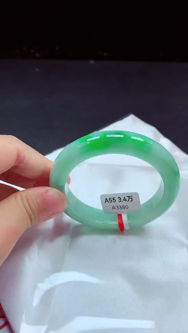 【闪购商品】翡翠手镯未镶嵌镯子55