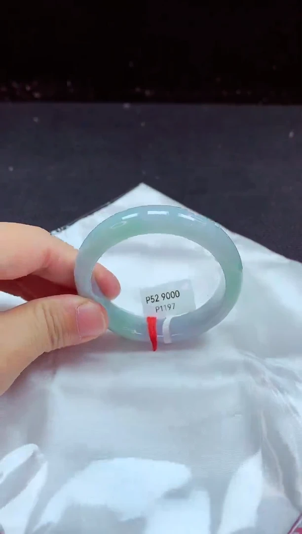 【闪购商品】翡翠手镯未镶嵌手镯52