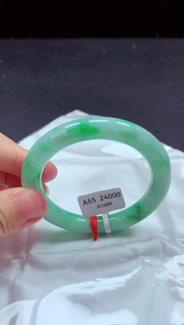 【闪购商品】翡翠手镯未镶嵌手镯55