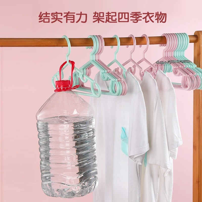 新疆包邮塑料儿童衣架家用宝宝无痕加厚衣撑婴儿衣服挂小衣架卡通