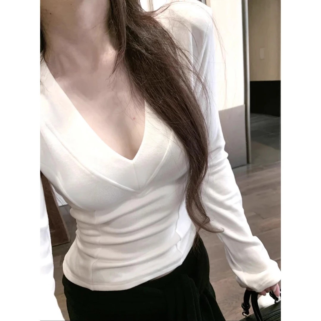 纯欲气质V领百搭长袖上衣修身性感辣妹显瘦内搭打底衫磨毛保暖