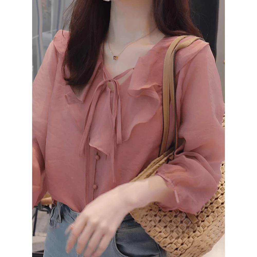 荷叶边衬衫女夏款2024新款设计感减龄遮肚子别致小衫雪纺上衣