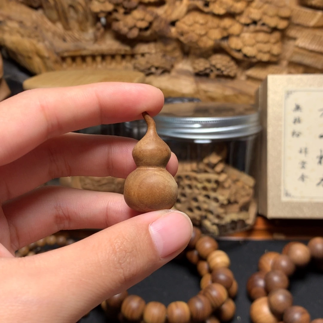 【闪购商品】檀香木吊坠小葫芦