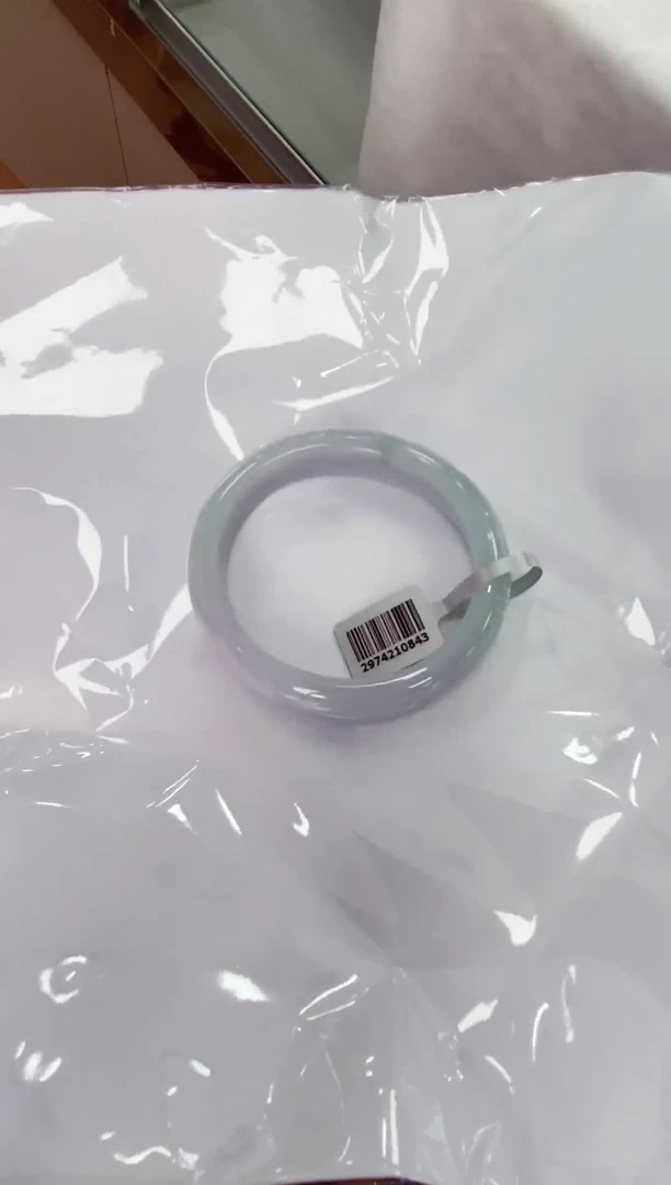 【闪购商品】翡翠手镯未镶嵌 50-52 圈口