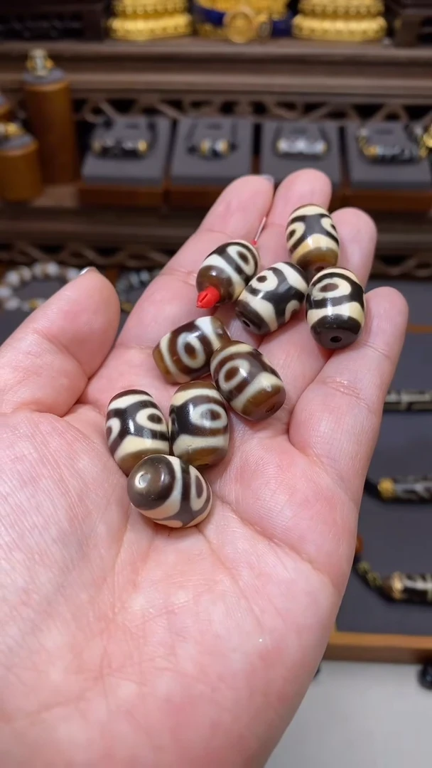 【闪购商品】玛瑙/玉髓颈饰未镶嵌A25709多样性-SK熊猫三发一个