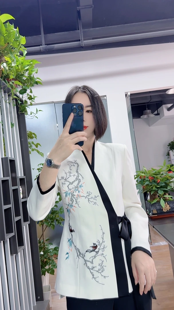 873-喜上枝头2024年秋季新中式重工设计感收腰西装上衣女