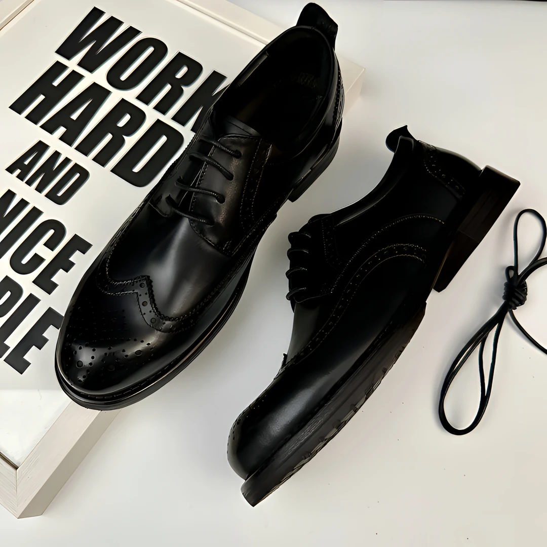 马皮男士时尚商务皮鞋雕花圆头系带休闲男皮鞋百搭黑色透气真皮