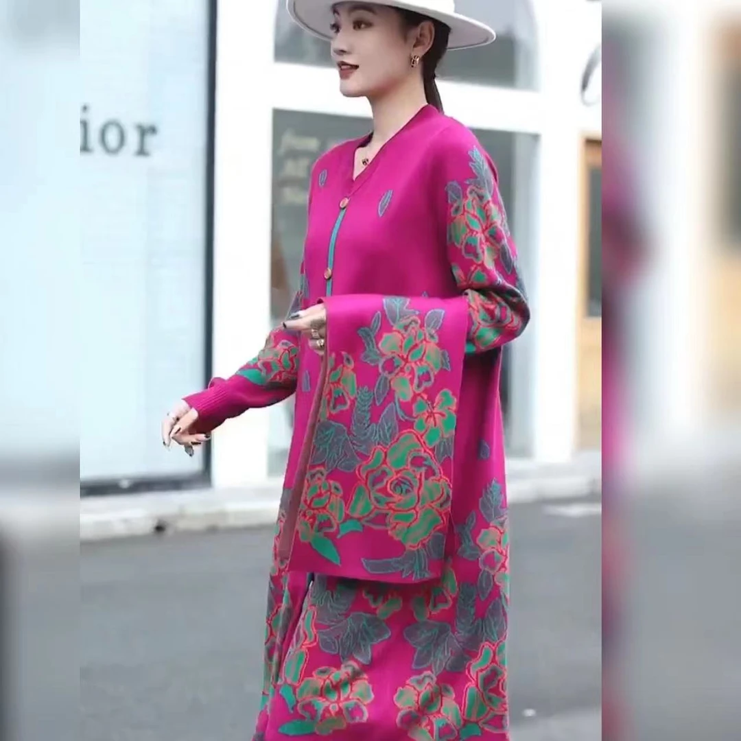秋冬季优雅时髦时尚气质网红提花工艺装民族风连衣裙大码妈妈装